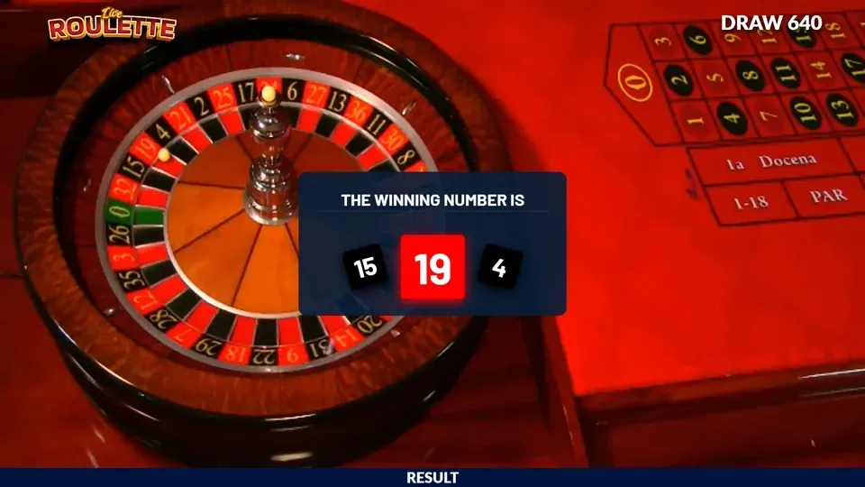 Roulette Live Ruota della roulette con pallina sul numero vincente 19